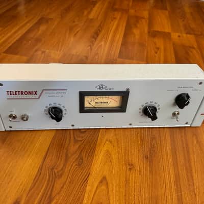 Universal Audio LA-2A Leveling Amplifier / Optical Compressor 2000 - Present - Gray image 1