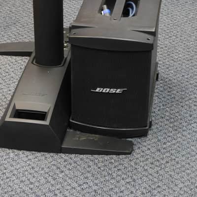 Bose L1 Model 2 speaker with B1 Sub and Gigbags! image 2