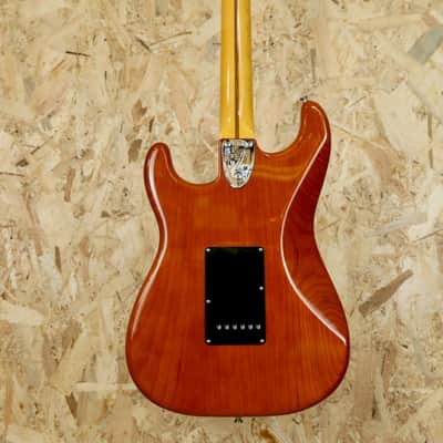 2023 Fender American Vintage II 1973 Stratocaster in Mocha + Original hardcase - Pre-owned image 15