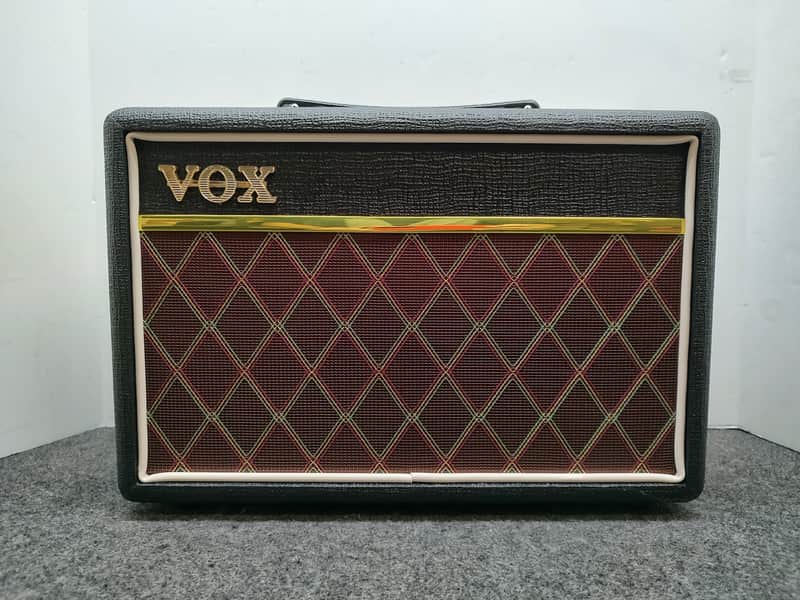 Vox Pathfinder 10 10-Watt 1x6.5" Guitar Practice Amp 2002 - Present - Black image 1