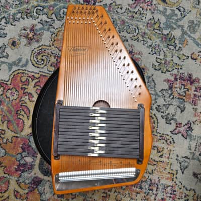 Oscar Schmidt OS-15B 1970's Auto Harp w/ Case & Extras image 1