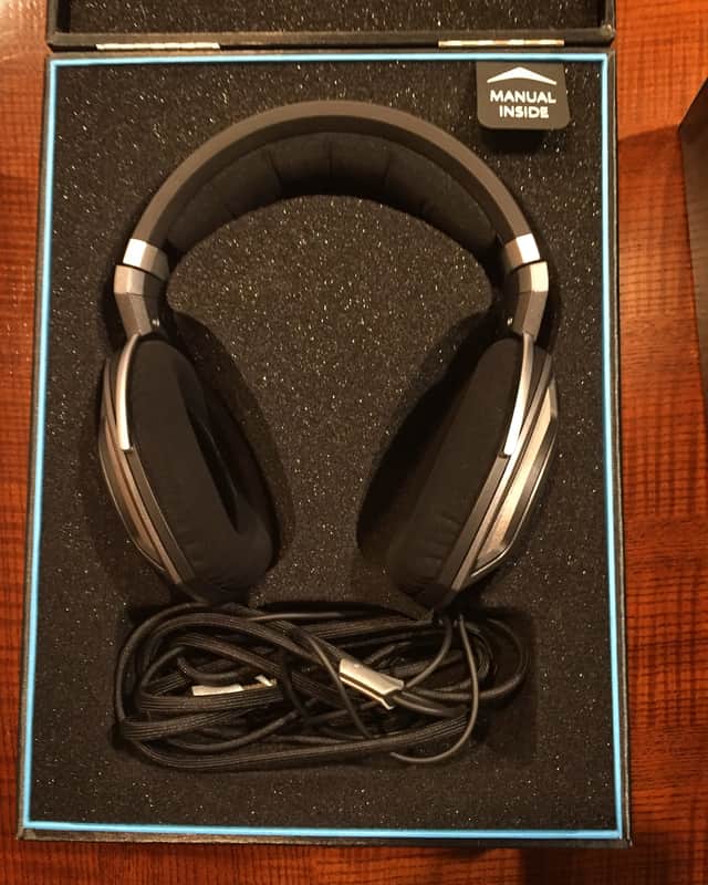 Sennheiser HD700 Audiophile & Mastering Headphones - Open | Reverb
