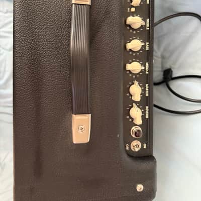 Fender Blues Junior IV 15-Watt 1x12" Guitar Combo 2018 - Present - Black image 2
