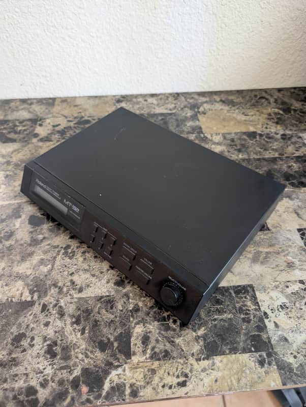 Roland MT-32 Multi-Timbral Synthesizer Module 1987 - 1992 - Black image 1