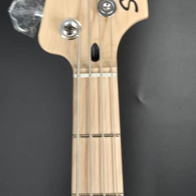 Squier 0373902503 Sonic® Precision Bass®, Maple Fingerboard, White Pickguard, 2-Color Sunburst image 3