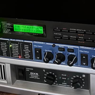 Roland GP-16 Digital Guitar Effects Processor 1989 - 1994 - Black