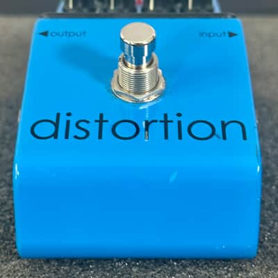 Fender Starcaster Distortion Pedal - Blue image 3