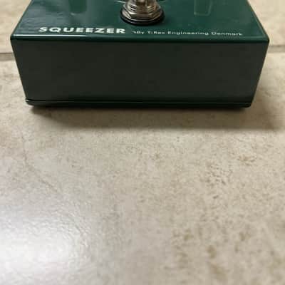 T-Rex Squeezer 2000s - Green image 6