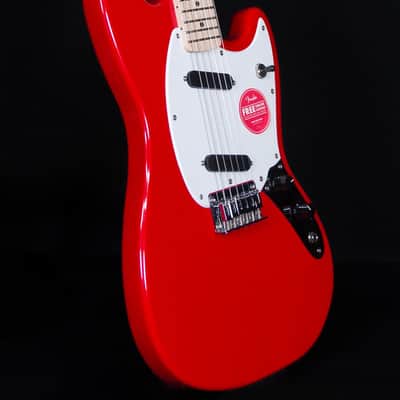 Squier Sonic Mustang, Maple FB, Torino Red image 4