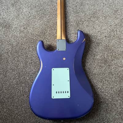 Fender Vintera Road Worn Mischief Maker Stratocaster 2021 - Metallic Purple image 4