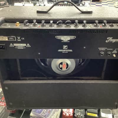 Traynor DG30D DynaGain 30-Watt 1x12" Solid State Guitar Combo with DSP Effects 2010s - Black image 2