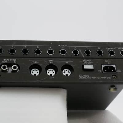 Roland R-8 Red Display MOD image 9