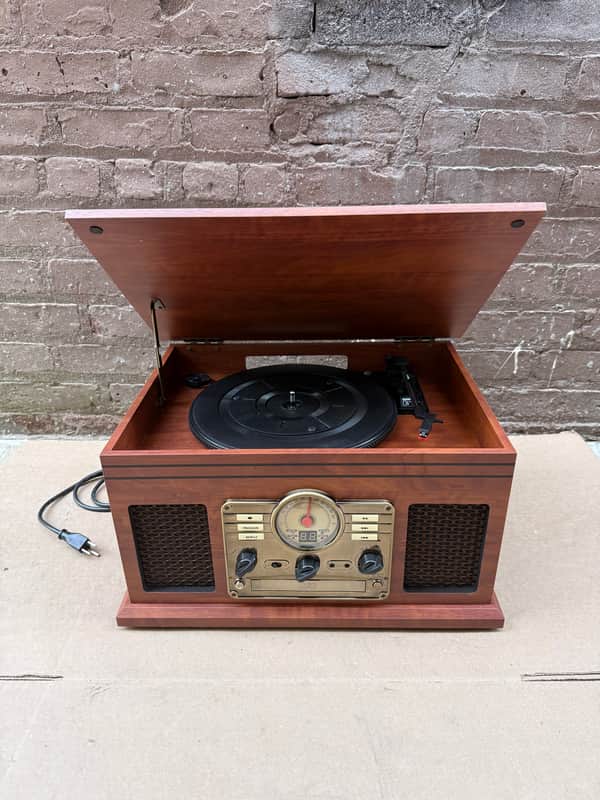 Innovative Technology ITVS-200B Bluetooth 5-in-1 Music Center Turntable CD Cassette FM - Brand New image 1