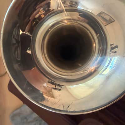 Bach LR180S37 Stradivarius Professional Model Bb Trumpet, Silver-Plated image 7