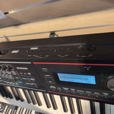 Roland Juno DS88 Synthesizer image 3