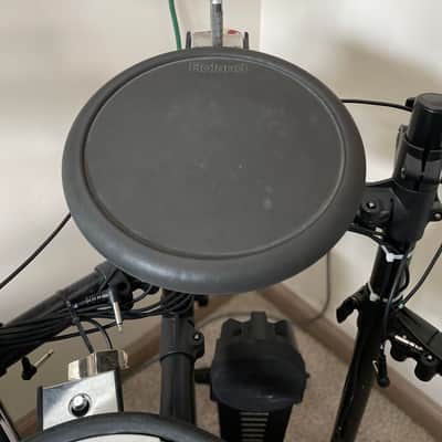 Roland TD - 4 V Drum Kit 2012 image 6
