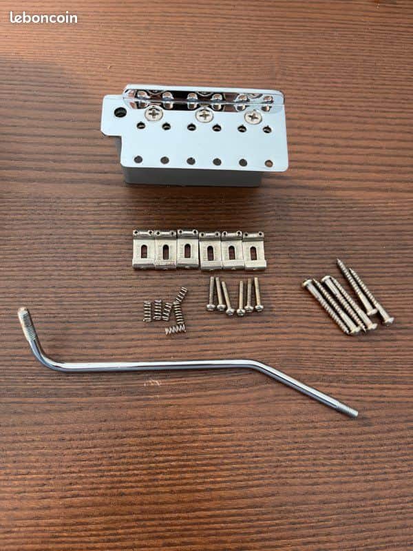 Nosguitar Fender tremolo block bridge strat 2010 - nickel image 1