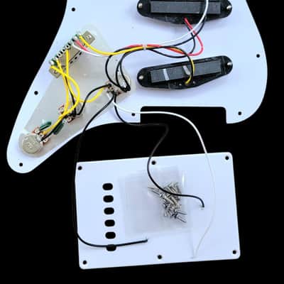 Prewired Loaded SSS Guitar Pickguard Pickups for Stratocaster Strat ST image 2