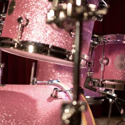 Click Icon 4pc Maple Drum Set Satin Pink Sparkle Shell Pack 18 14 10 14 image 5