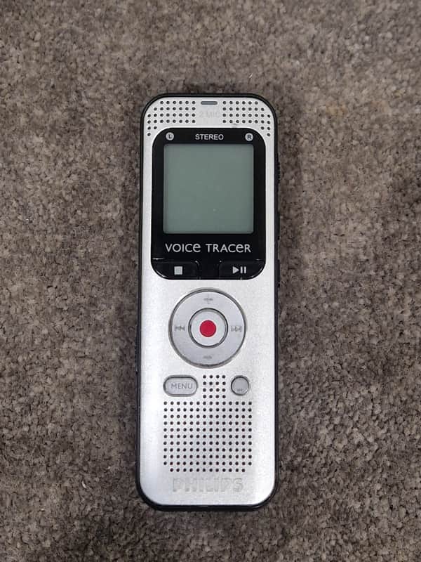 Phillips Voice Tracer - High-Quality Audio Recording, Compact Design - Excellent w/ Power Supply image 1