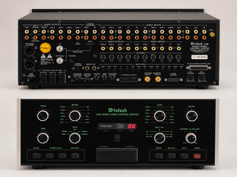 McIntosh C 39 6-Channel A/V Control Center