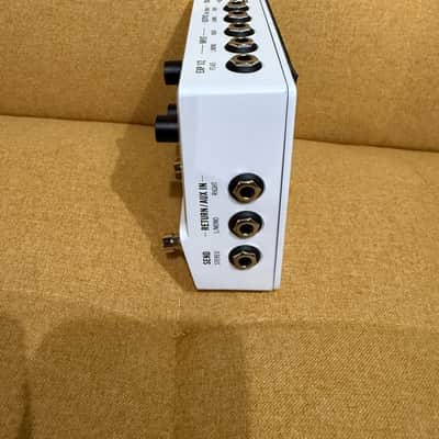 Line 6 HX Stomp Limited Edition 2010s - Stormtrooper White image 3