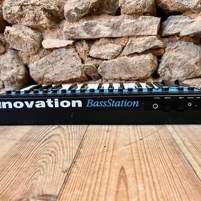 Original Novation Bass Station Keyboard MK1 analog monophonic synthesizer image 8