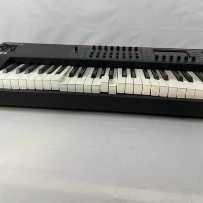 Roland Fantom-08 88-Key Synthesizer Workstation Keyboard, Black image 4
