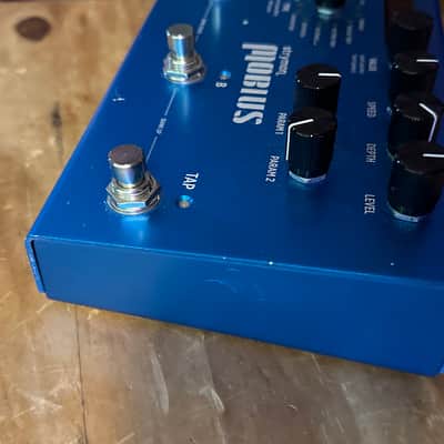 Strymon Mobius 2012 - Present - Blue image 3