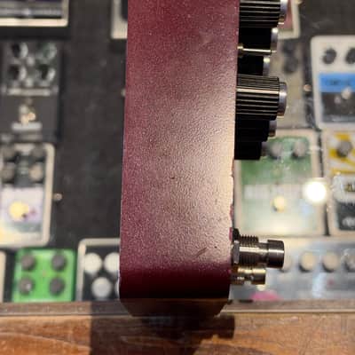 Universal Audio Ruby ’63 Top Boost Amplifier - Ruby / Silver image 4