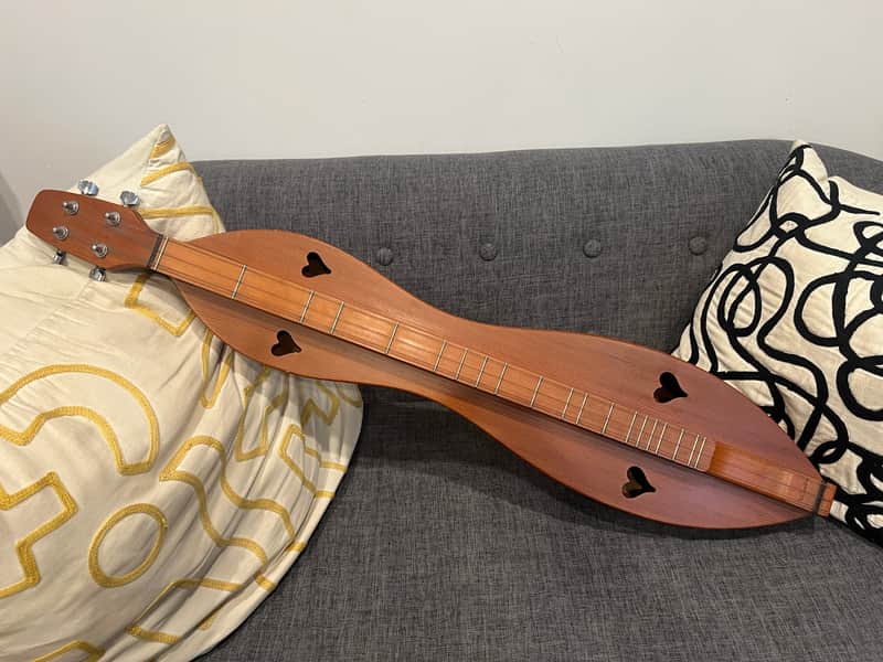 McSpadden Mountain Dulcimer 4FHCR 2007 - Cherry image 1