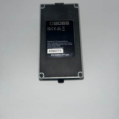 Boss TR-2 Tremolo (Silver Label) 1997 - Present - Green image 3