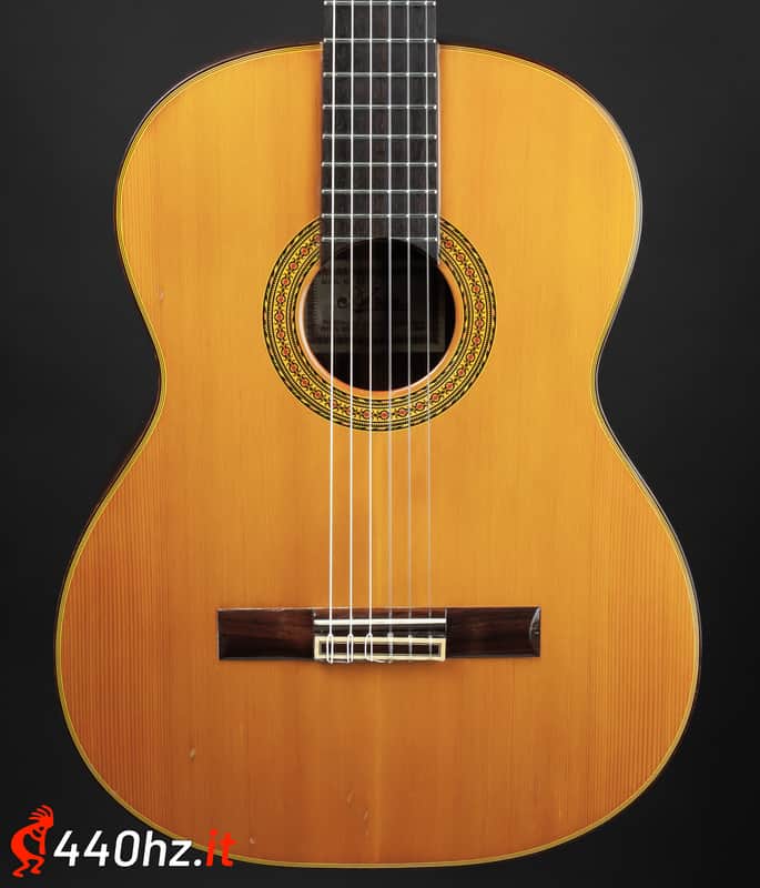Aria A-557 Classical Guitar with Hard Case 1974 image 1