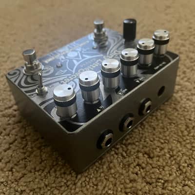 Catalinbread Dirty Little Secret Deluxe 2023 - Present Silver / Black image 3