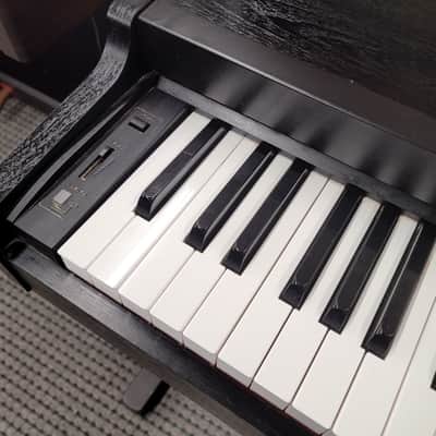 Korg  C-1500 88 Key Digital Piano 1990s Black image 2