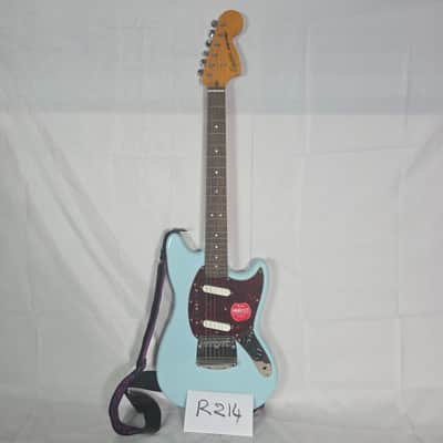 Squier by Fender Classic Vibe '60s Mustang Sonic Blue Poplar Maple 6 String image 6