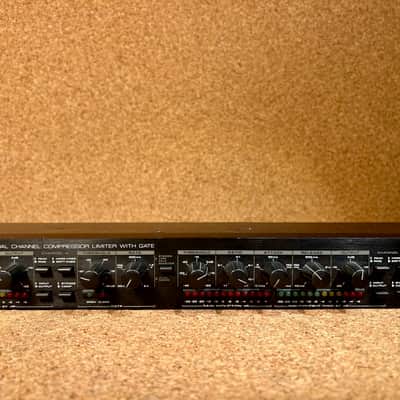 Alesis 3630 Dual-Channel Compressor / Limiter with Gate 1990s – Serviced – Warranty image 10