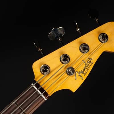 Fender Custom Shop 1960 Precision Bass Closet Classic - Surf Green image 4