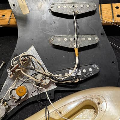 Fender Stratocaster - 1979 - Antigua - Vintage! Rare Hardtail! image 24