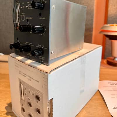 AML 54F50 500 Series Compressor / Limiter Module 2025 - Gray image 4