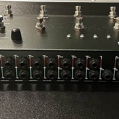 Electro-Harmonix Super Switcher Programmable Effects Hub 2019 - Present - Black image 2