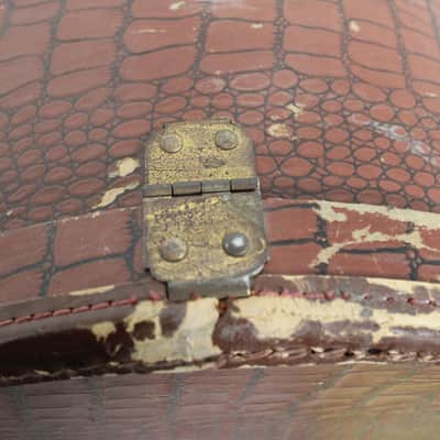 1950's Gibson J-45 'Alligator' Case Brown image 10