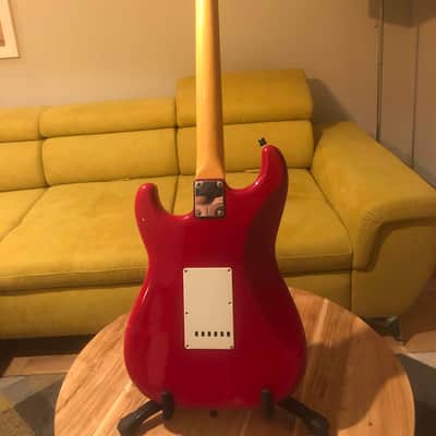 Fender Stratocaster 1984 - Red - MIJ image 8