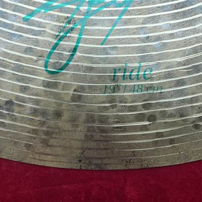 Istanbul Agop Series 19" Signature Ride 2010s - Natural image 3
