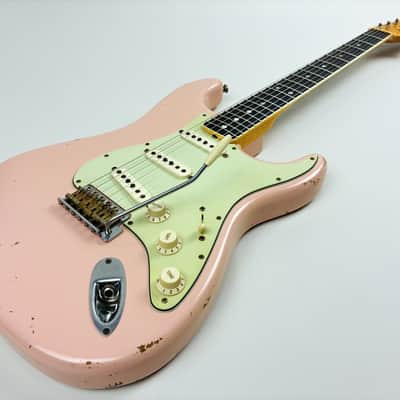 Fender Custom Relic Stratocaster 1965. Let's Play House. 2010 - Shell Pink image 4