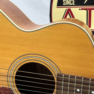Guild Jumbo Junior E SP/MH Acoustic Electric Guitar image 3