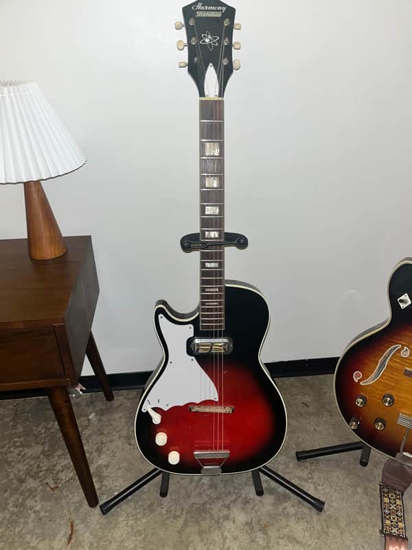 1960 Harmony H47 Stratotone - Good