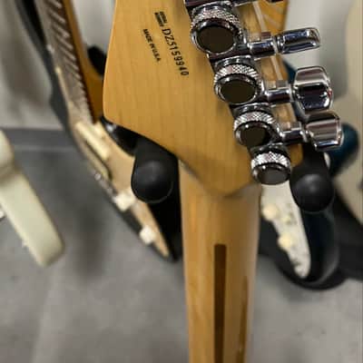 2006 Fender American Deluxe Stratocaster - 3 Color Sunburst - Includes Hardshell Case! image 7