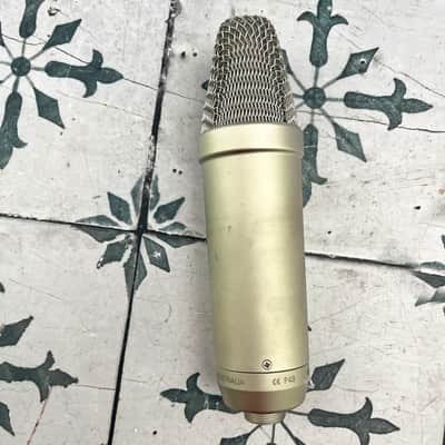 RODE NT1-A Large Diaphragm Cardioid Condenser Microphone image 3