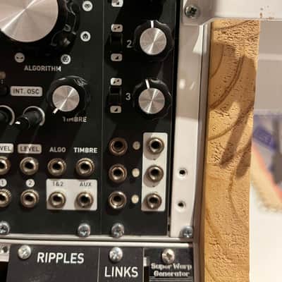 Mutable Instruments Shades Mixer / Attenuverter Module - Black image 2